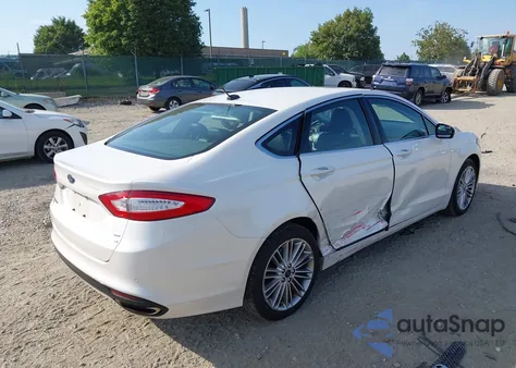 2016 Ford Fusion Se z USA, uszkodzony, nr VIN 3FA6P0T9XGR230841